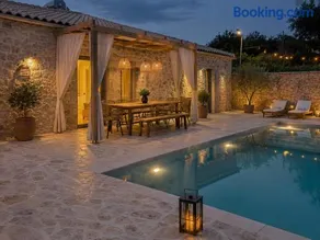 TS Luxury villa - Image 1