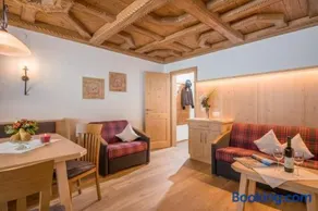 Acogedor apartamento vacacional apta para familias con barbacoa, terraza y jardín - Image 3