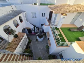 El Aljibe de Cobarrubias, Apartamento 3, terraza privada - Image 3
