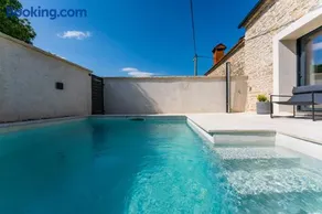 Stone House with pool Poeta - Image 3