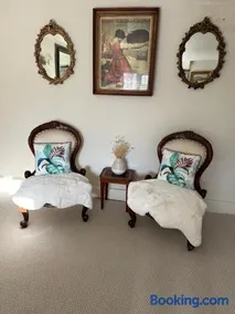 Reynolds House - Image 4