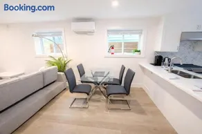 Royal Bay Guest Suite - Image 2