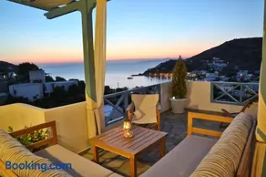 Kini Bay - Image 1