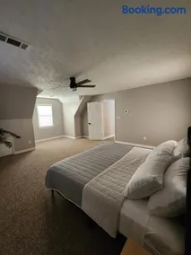 La Vela Blanca - Modern Southern Getaway - Image 3