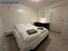 Modern basement apartment, 65 square meters - Image 2
