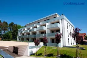 Apartament IKAR z widokiem na morze w kompleksie Platinium Rewal - Image 1