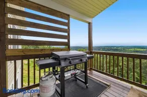 The VUE - On Top of Paradise - Image 3