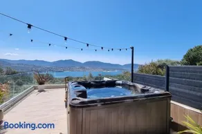 Maison avec jacuzzi - Image 1