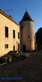 2 CHAMBRES DANS MAISON EN PIERRE ATYPIQUe - Image 1