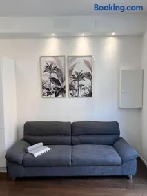 Panigale Deluxe Apartment - Image 2
