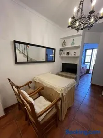 Juanita La Larga - Image 2