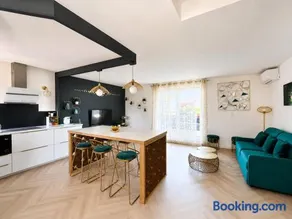 Évasion Chic - Duplex 70 m2 climatisé avec terrasse et parking - Image 1