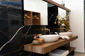 Luxury Experience Suites - Image 4