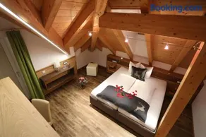 Apart Salner - Image 4