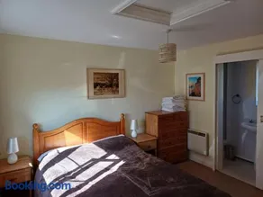 Old School Cottage - Image 2