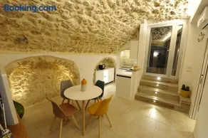 Pietrabianca Santa Maria Apartments - Image 1
