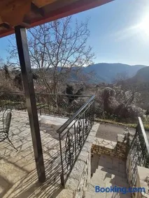 Pera Vrisi - Image 2