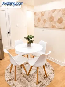 New 2BR Central AC Laundry Private Entry Parking - Image 1
