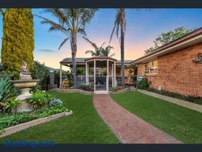 Luxurious Garden Getaway In Cranbourne East, Australia - Image 3