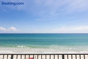 Beautifully decorated oceanfront 33 corner unit in Ocean Condo 401 - Image 3