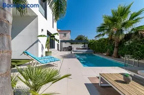 VILLA DE LUXE SUD DE LA FRANCE - PLAGE - PISCINE - JACUZZi - Image 3