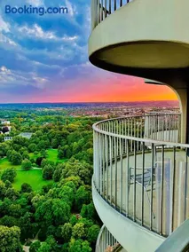 Sky-Romantic-Room - Image 1
