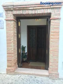 La casita de la ciudad - Image 2