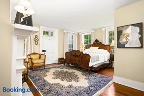 The Montgomery B&B - Image 2