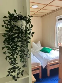 Einfaches Ferienhaus mit Garten und ursprünglichem Retro-Charakter in Schöneiche bei Berlin - Image 1