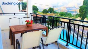 Petrochori ApartHotel - Image 3