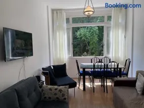 FLAT FAMÍLIA - Image 1