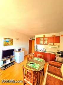 Studio Flat Saint Vlas - Image 3