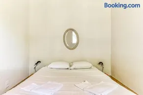 Villa Syrah avec piscine privée chauffée à 25 km de la mer - Image 2