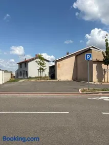 Maison 90m2 de 2 à 10 personnes - Image 3