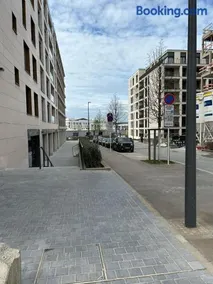 Appartement passage à 10 mins de Charles De Gaulle, proche parc d'exposition - Image 3