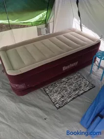 Wilderness camp site - Image 5