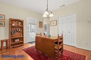Capeville Cottage - modern comfort close to Cape Charles! - Image 2