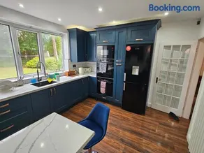 4 bed detached house near Manchester Airport Manchester -Cheadle - Image 4