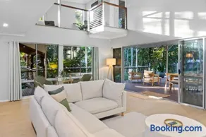 Retreat - Rainforest Pool & Firepit - Image 5