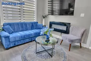 Hugh's and Nora's Place to stay - Image 1