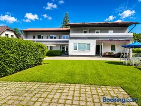See 14 - Sonniges Balkon-Studio in Seenähe - Image 2