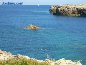 Ficula Vell Beachfront Villa with Private Pool - Image 4