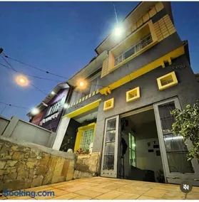 Gup Hostel - Image 1