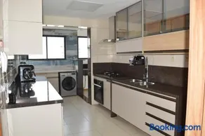 Apartamento central para COP 30, próximo à estação das Docas - Image 4