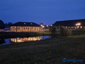 Dworek Hołny - Image 2