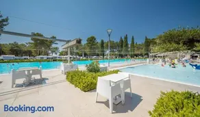 Eurocamp Mobile Homes at Campsite Valkanela - Image 2