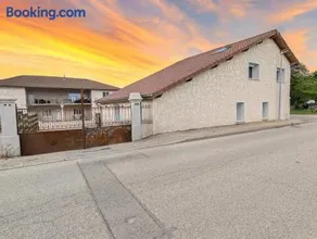Nid paisible avec un coin terrasse - Image 3