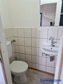 helles, ruhiges Zimmer in Citynähe VV 2 Rhein - Image 2