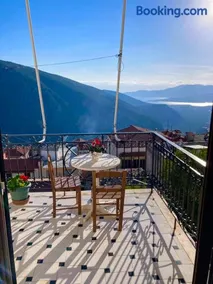 Delphi celebrity v i p the navel of the Earth, CENTER-DELPHI-penthouse galaxy&sky panoramic view, harmony&YOGA - Image 3