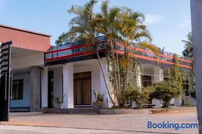 Luminara Hotel New Town Polonnaruwa - Image 1